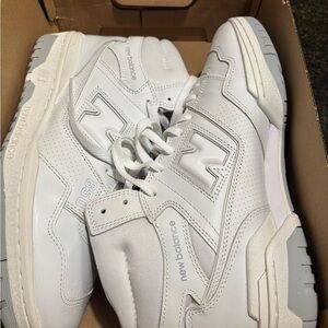 New Balance Men’s All White 650s